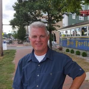 Meet your Posher, Thomas